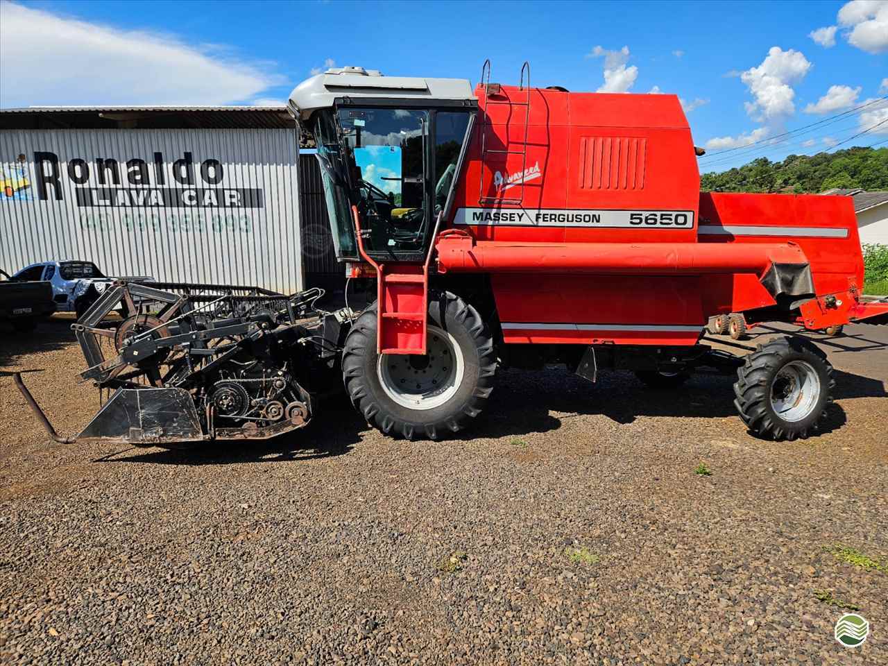 COLHEITADEIRA MASSEY FERGUSON MF 5650 Pessette Máquinas Agrícolas CHOPINZINHO PARANÁ PR